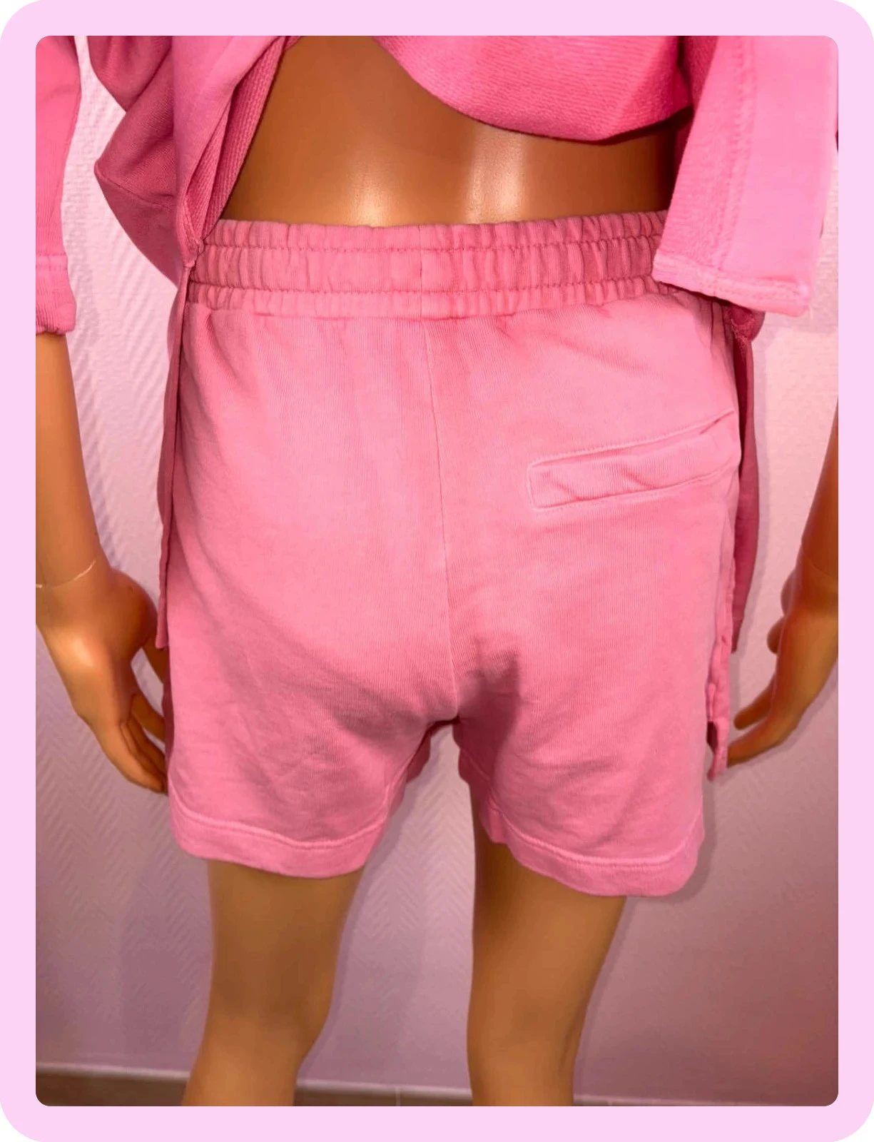 Conjunto de 3 piezas con pantalones cortos, camiseta y sudadera thecoutureclub – photo 5